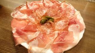 生ハム盛り合わせ
