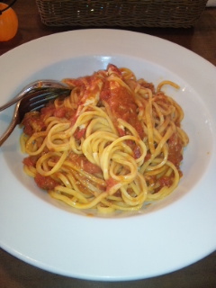 渡り蟹のトマトクリームパスタ