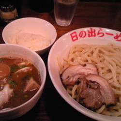 日の出らーめん 大須分店 地図 写真 大須 上前津 鶴舞 ラーメン ぐるなび