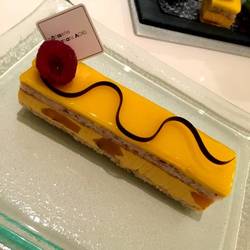 ［ケーキ屋］パティスリー サダハルアオキ パリ 丸の内店