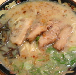 豚とろラーメン