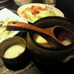 ［韓国料理］韓国食彩 にっこり マッコリ 新大久保K‐PLAZA店