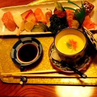 寿司盛り合わせ