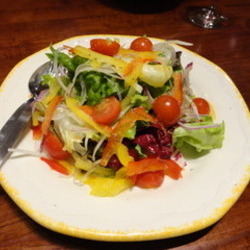 彩り野菜のガーデンサラダ