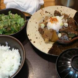 博多 もつ鍋 やまや 梅田店 地図 写真 梅田 大阪駅 もつ鍋 ぐるなび