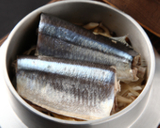 秋刀魚の釜飯
