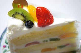 フルーツヨーグルトショートケーキ