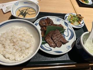 牛たん炭火焼定食　５枚１０切定食