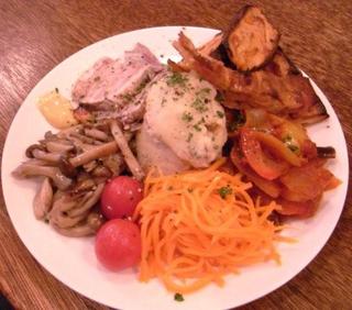 前菜盛り合わせ