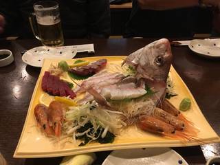 鯛の尾頭付きお刺身の盛り合わせ