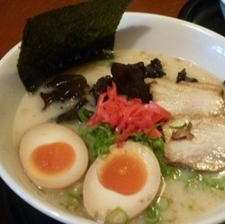 らー麺 藤平 堂島店 地図 写真 西梅田 ラーメン ぐるなび