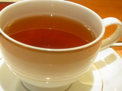紅茶（ラプサンスーチョン）