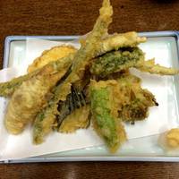 野菜天ぷらもあります。