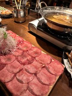 牛タンしゃぶしゃぶ