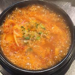 韓国家庭料理＆炭火焼肉 最高峰 