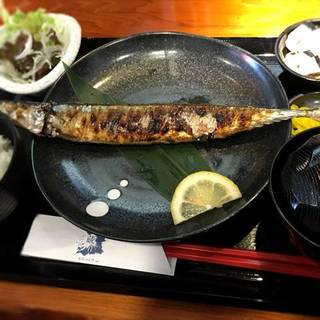 秋刀魚の塩焼き定食
