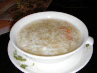 蟹肉入りふかひれとろみスープ
