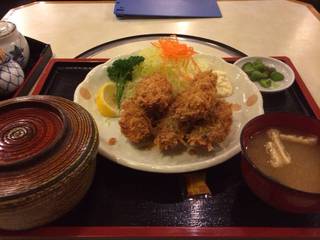 牡蠣フライ定食