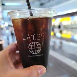caffe LAT．25° 羽田空港第一ターミナル店 