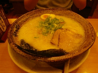 塩とんこつラーメン