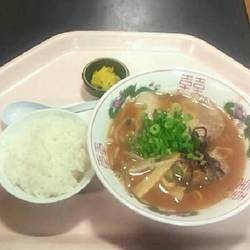 ごはんや 広島空港店 地図 写真 三原 食堂 定食 ぐるなび